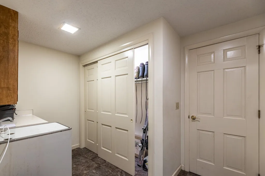 1 S Esker Street Hanover NH 03755