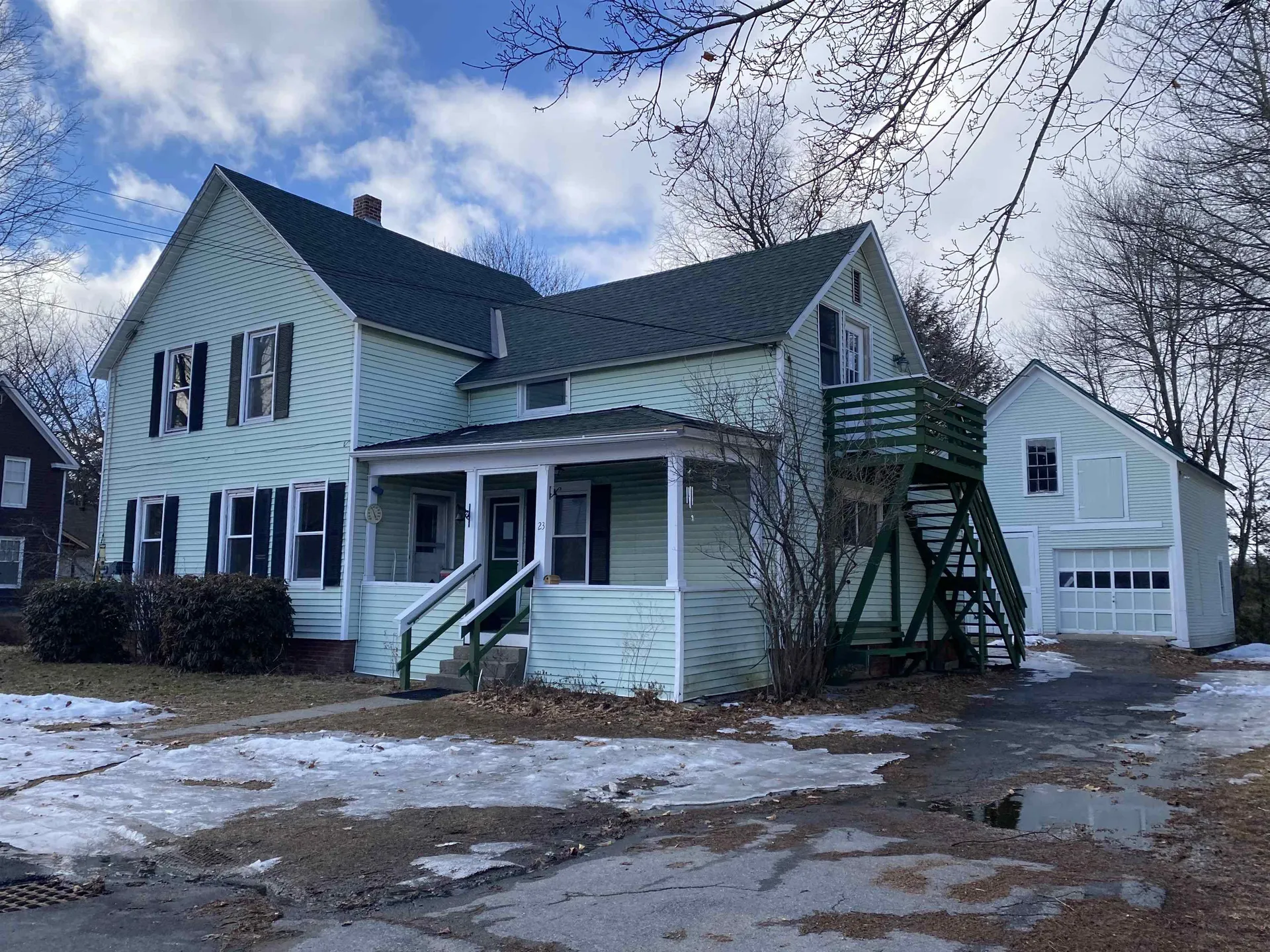 23 Pine Street Springfield VT 05156