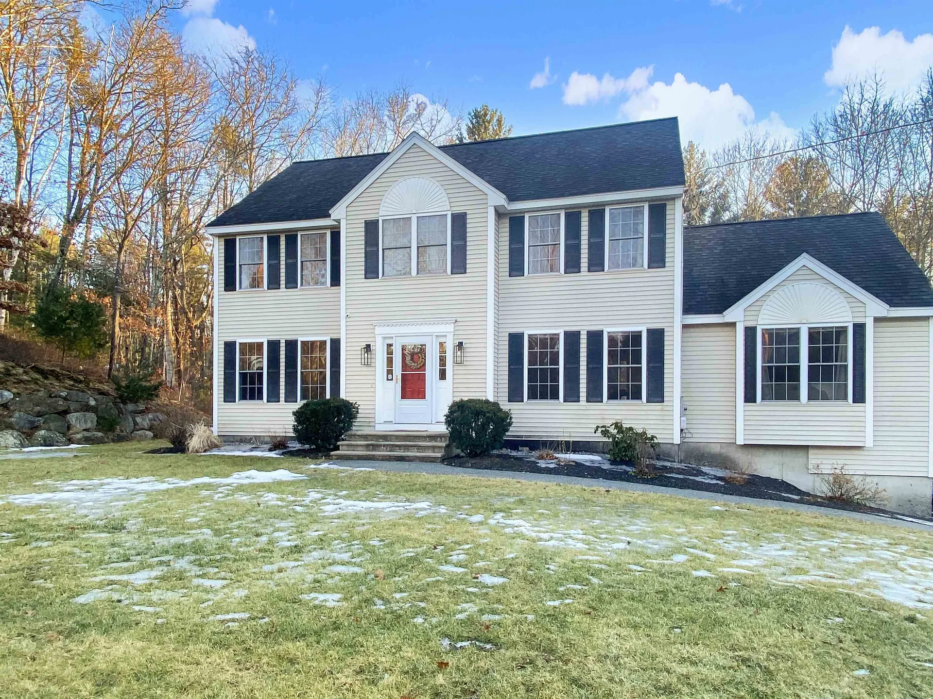 89 Nashua Road Pelham NH 03076