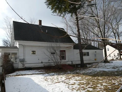 38 Epping Street Raymond NH 03077