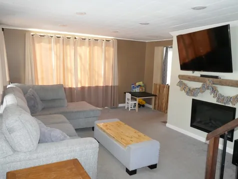 38 Epping Street Raymond NH 03077