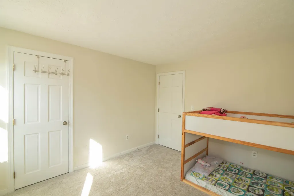 19 Amherst Drive Derry NH 03038
