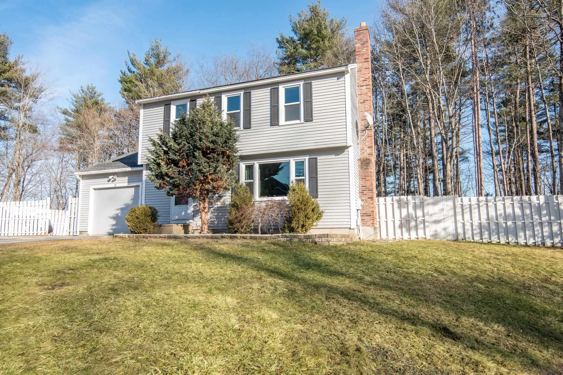 19 Amherst Drive Derry NH 03038