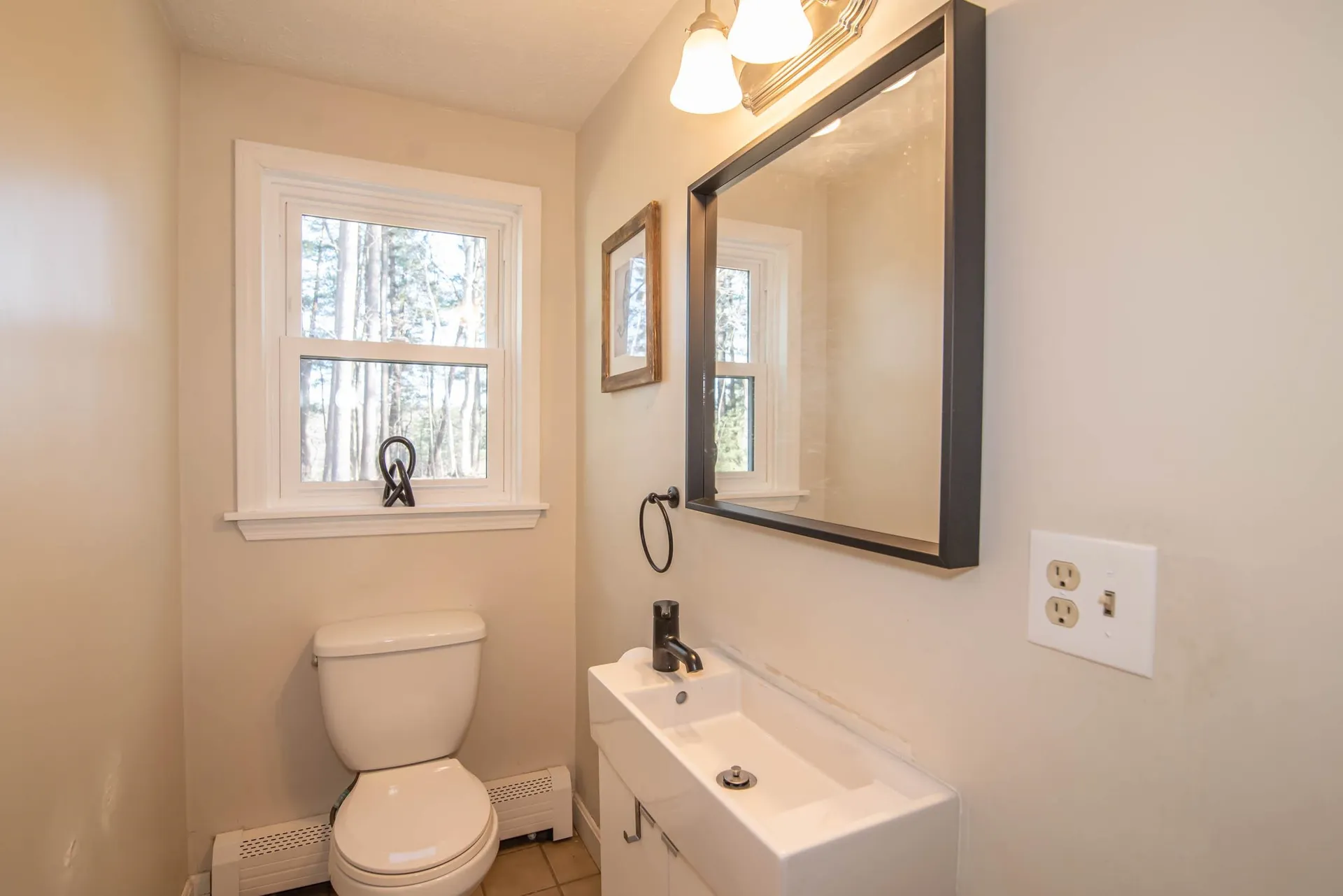 19 Amherst Drive Derry NH 03038