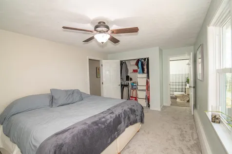 19 Amherst Drive Derry NH 03038