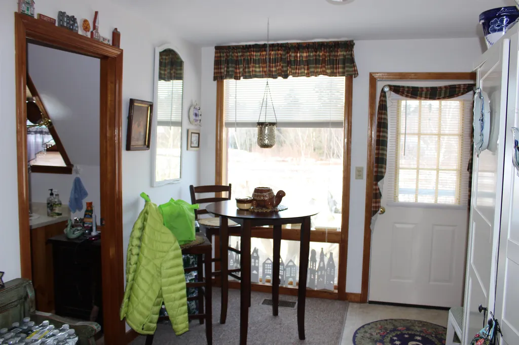 1195 Whittier Highway Moultonborough NH 03254