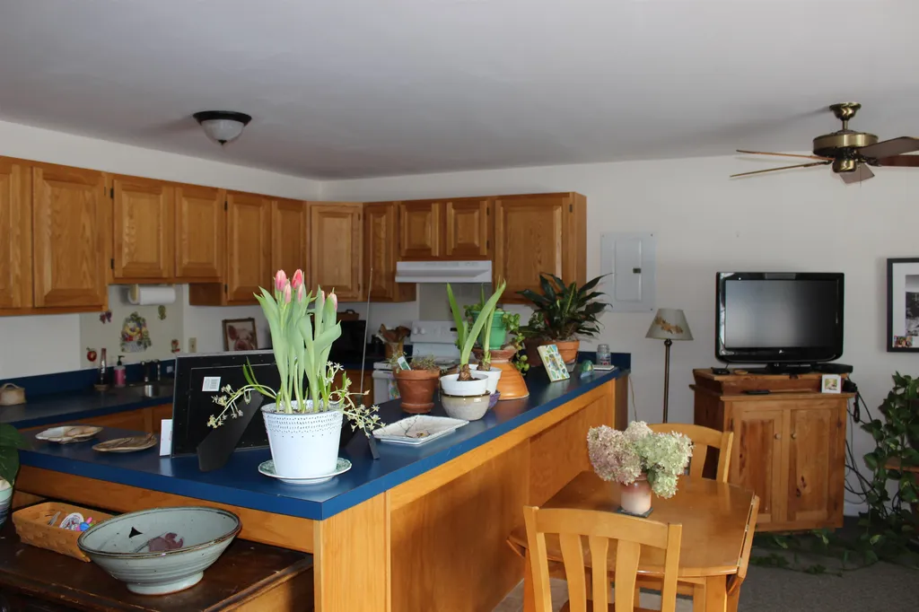 1195 Whittier Highway Moultonborough NH 03254