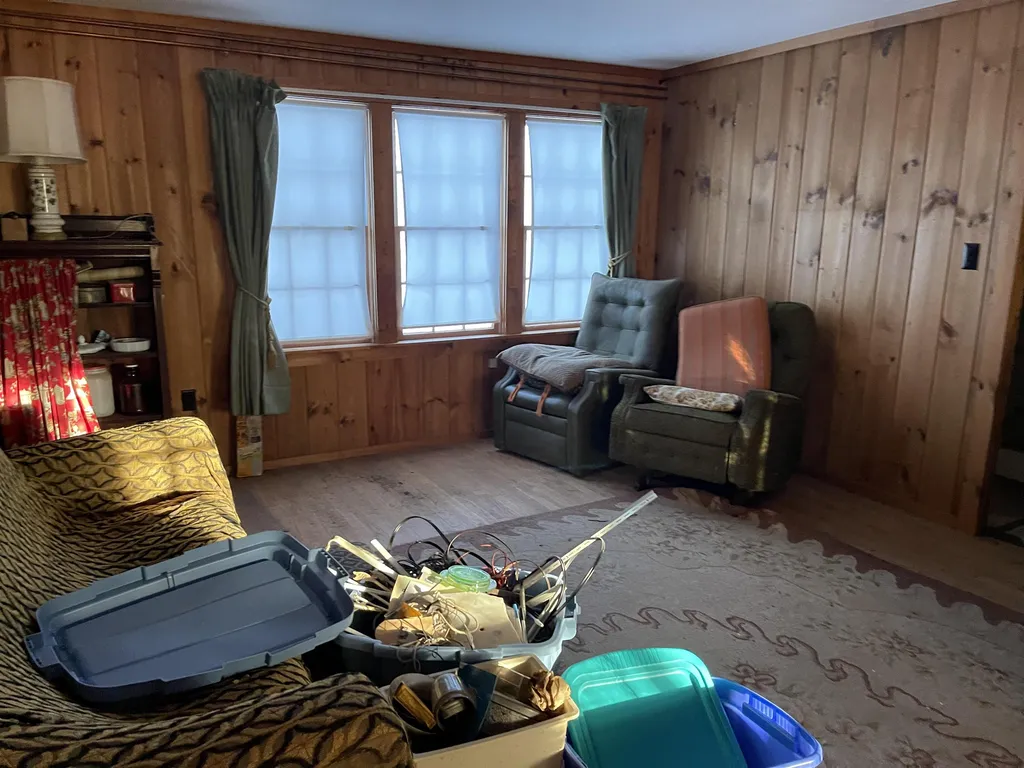 116 Pleasant View Road Bradford NH 03221