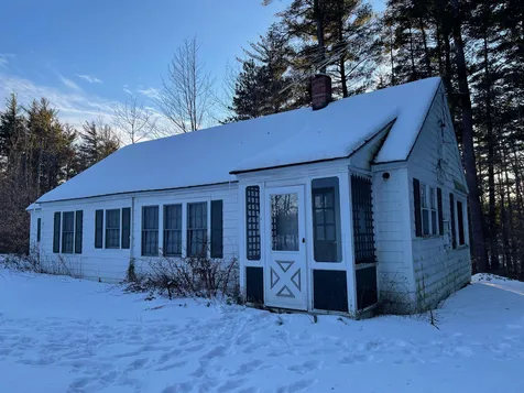 116 Pleasant View Road Bradford NH 03221