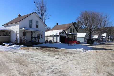 29 Back Street Campton NH 03223