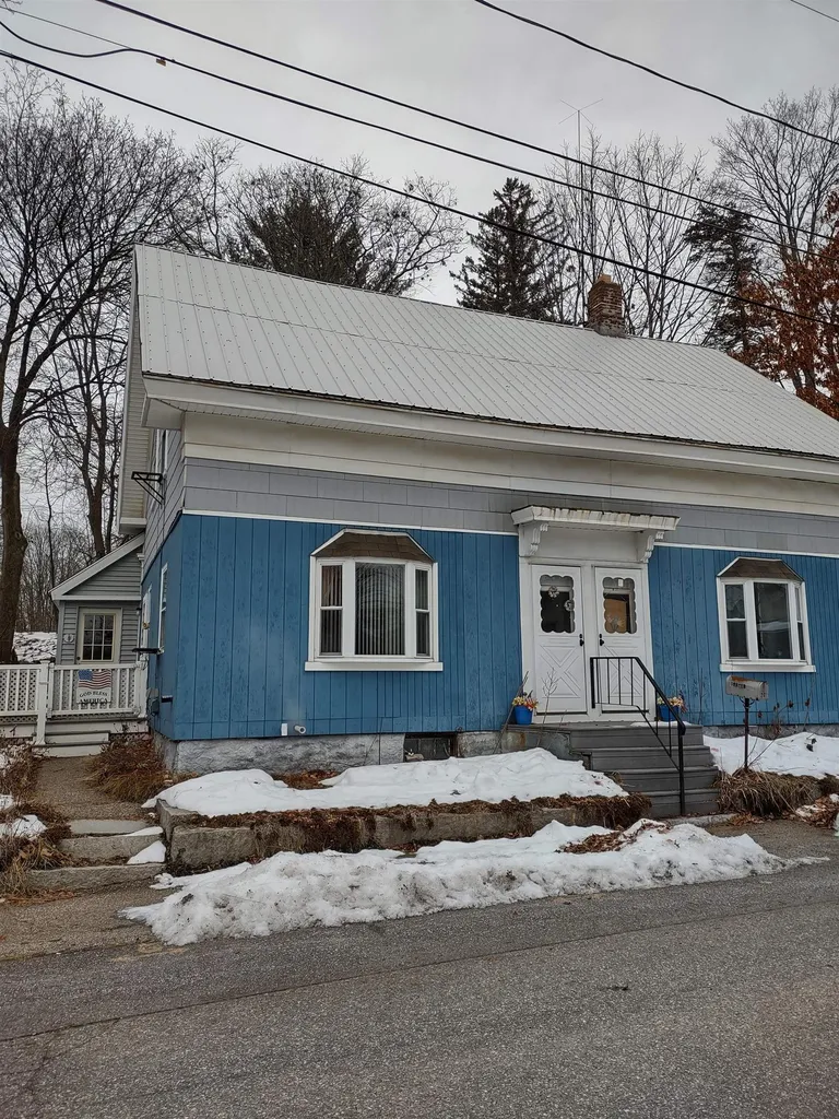 18-20 Harrison Street Laconia NH 03246