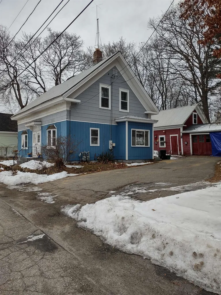 18-20 Harrison Street Laconia NH 03246