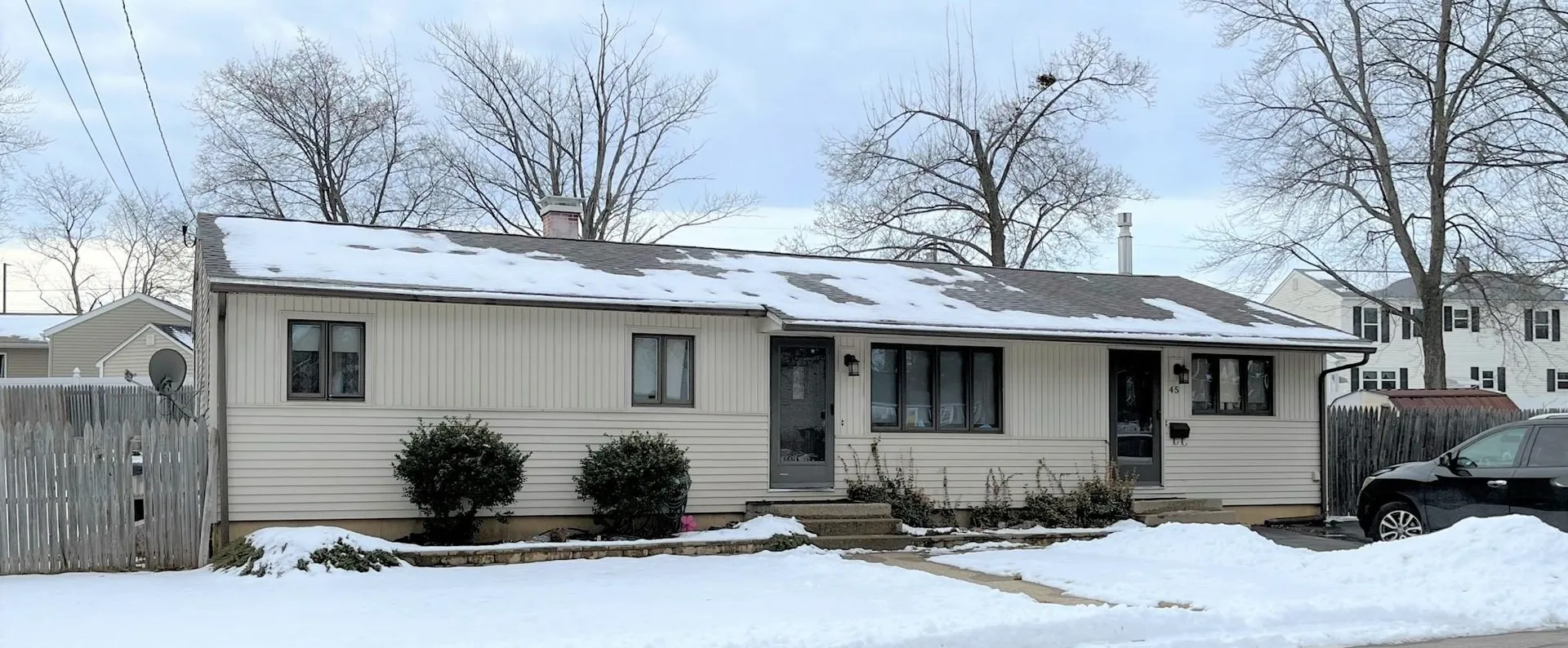 45 Lois Street Manchester NH 03103