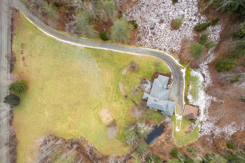 1957 Prosper Road Woodstock VT 05091