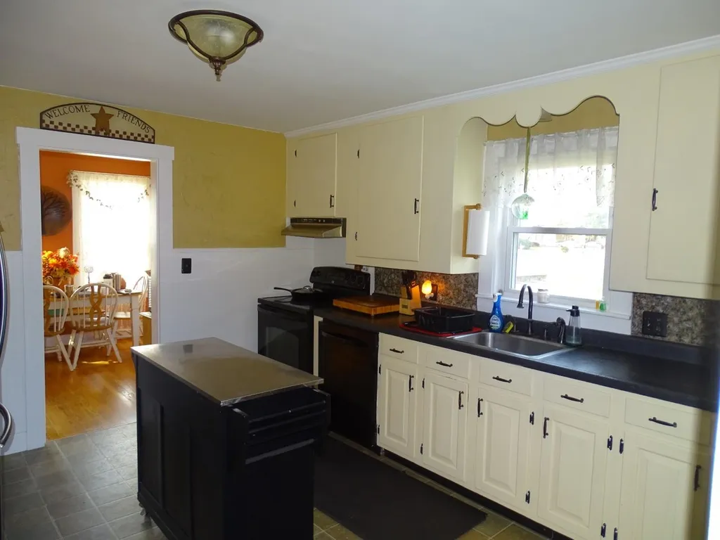 31 New Rochester Road Dover NH 03820