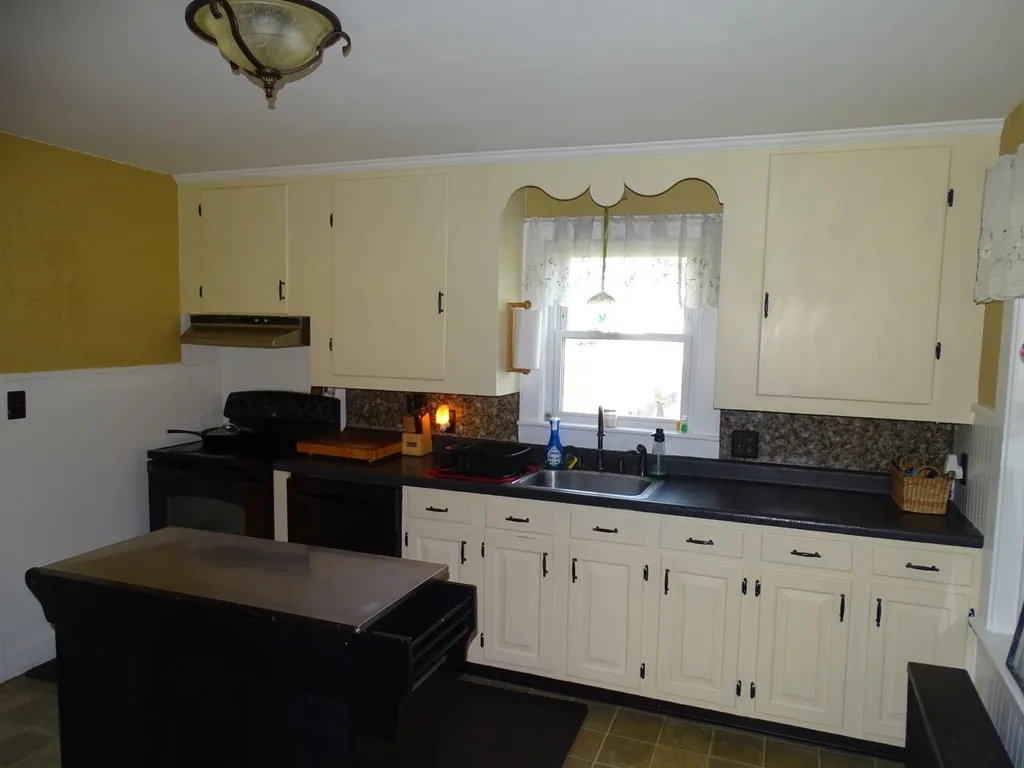 31 New Rochester Road Dover NH 03820
