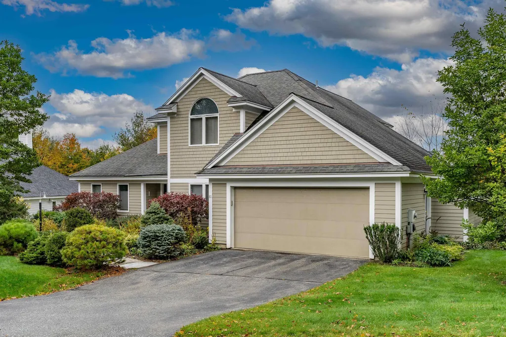 81 Apple Blossom Drive Lebanon NH 03784