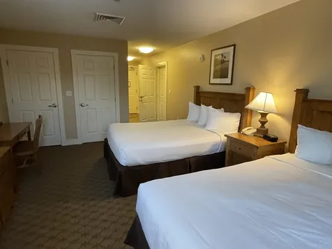 502/504 Qii Jackson Gore Adams House Ludlow VT 05149