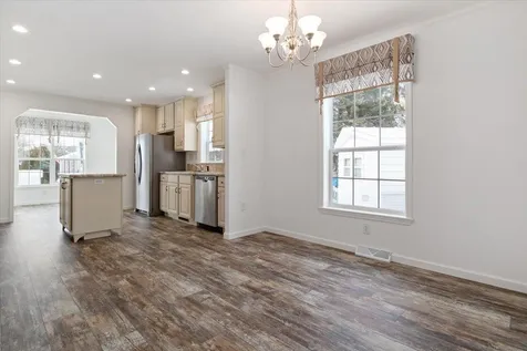 14 Hagop Road Salem NH 03079