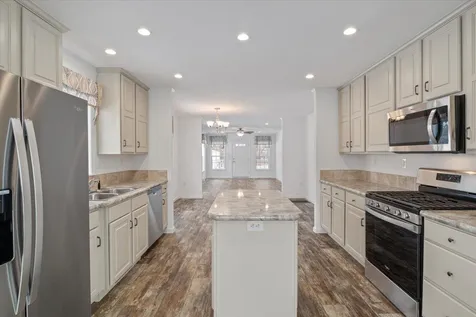 14 Hagop Road Salem NH 03079