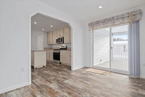 14 Hagop Road Salem NH 03079