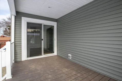 14 Hagop Road Salem NH 03079