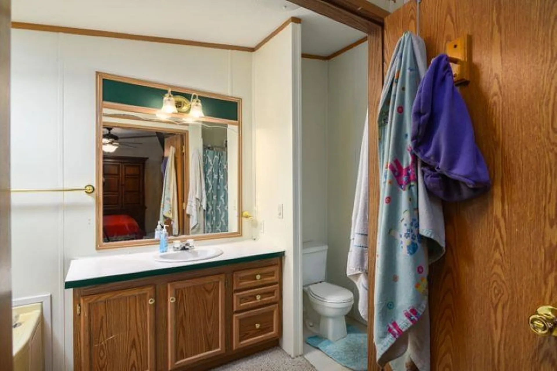 20 Bartlett Street Epping NH 03042