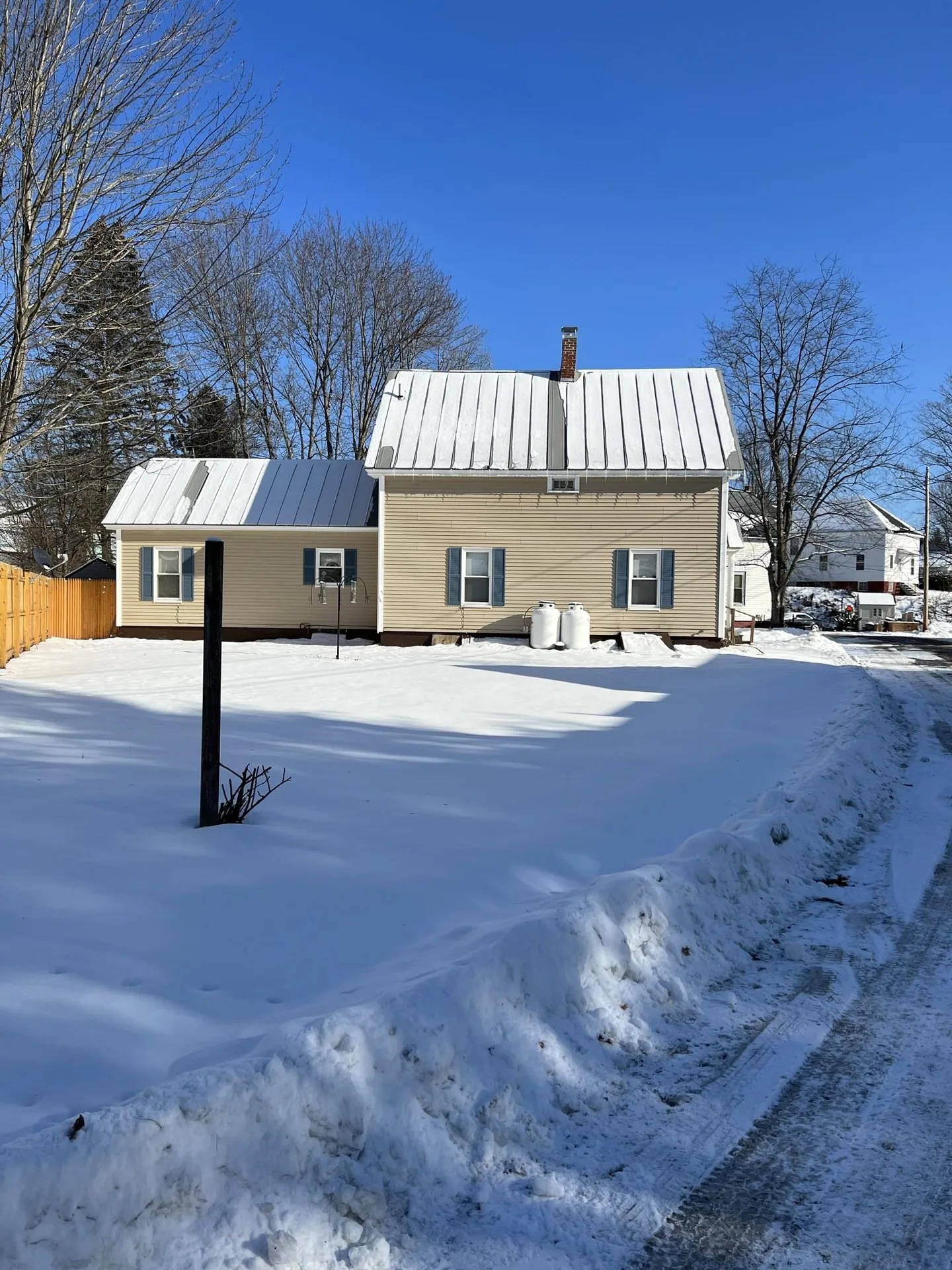 15 Stevens Street Claremont NH 03743