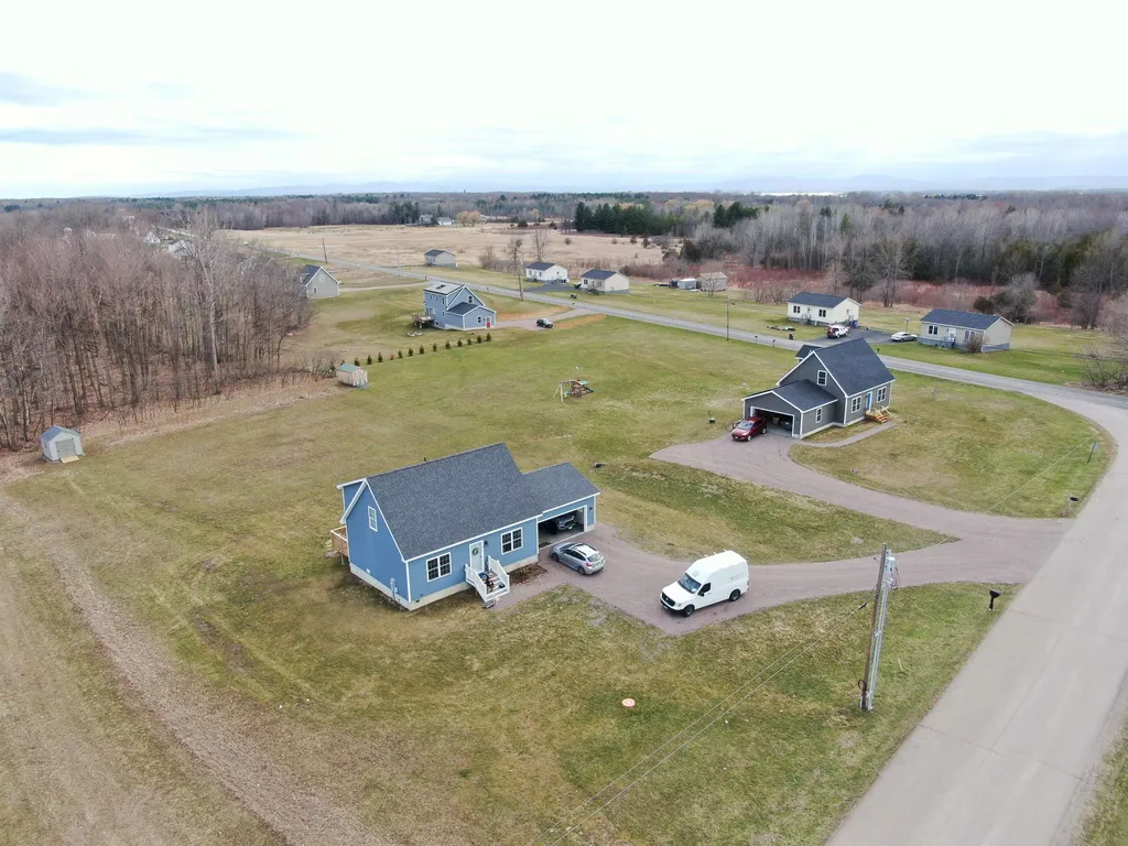 4 Hodgekins Place Grand Isle VT 05458