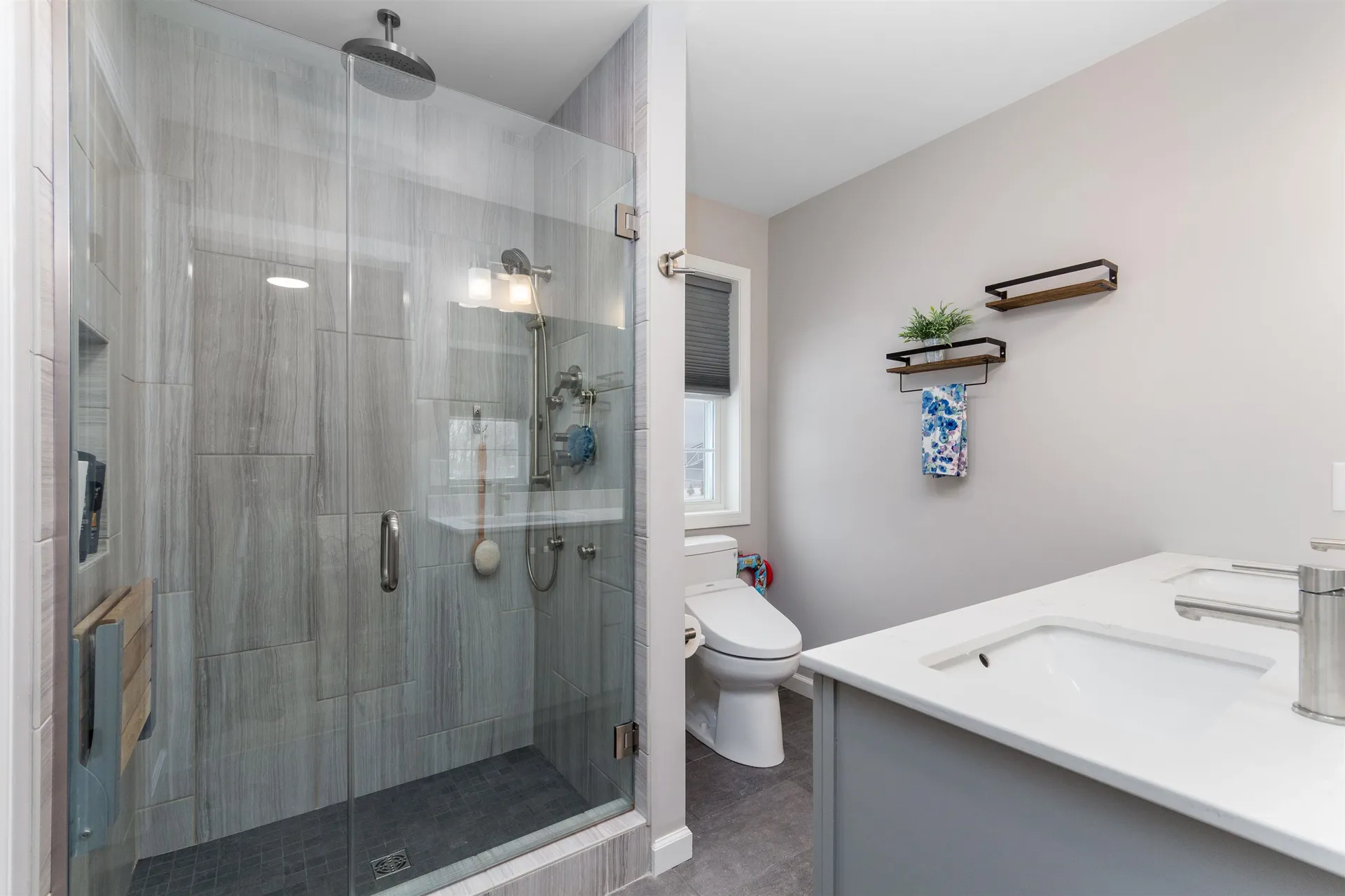 4 Hodgekins Place Grand Isle VT 05458