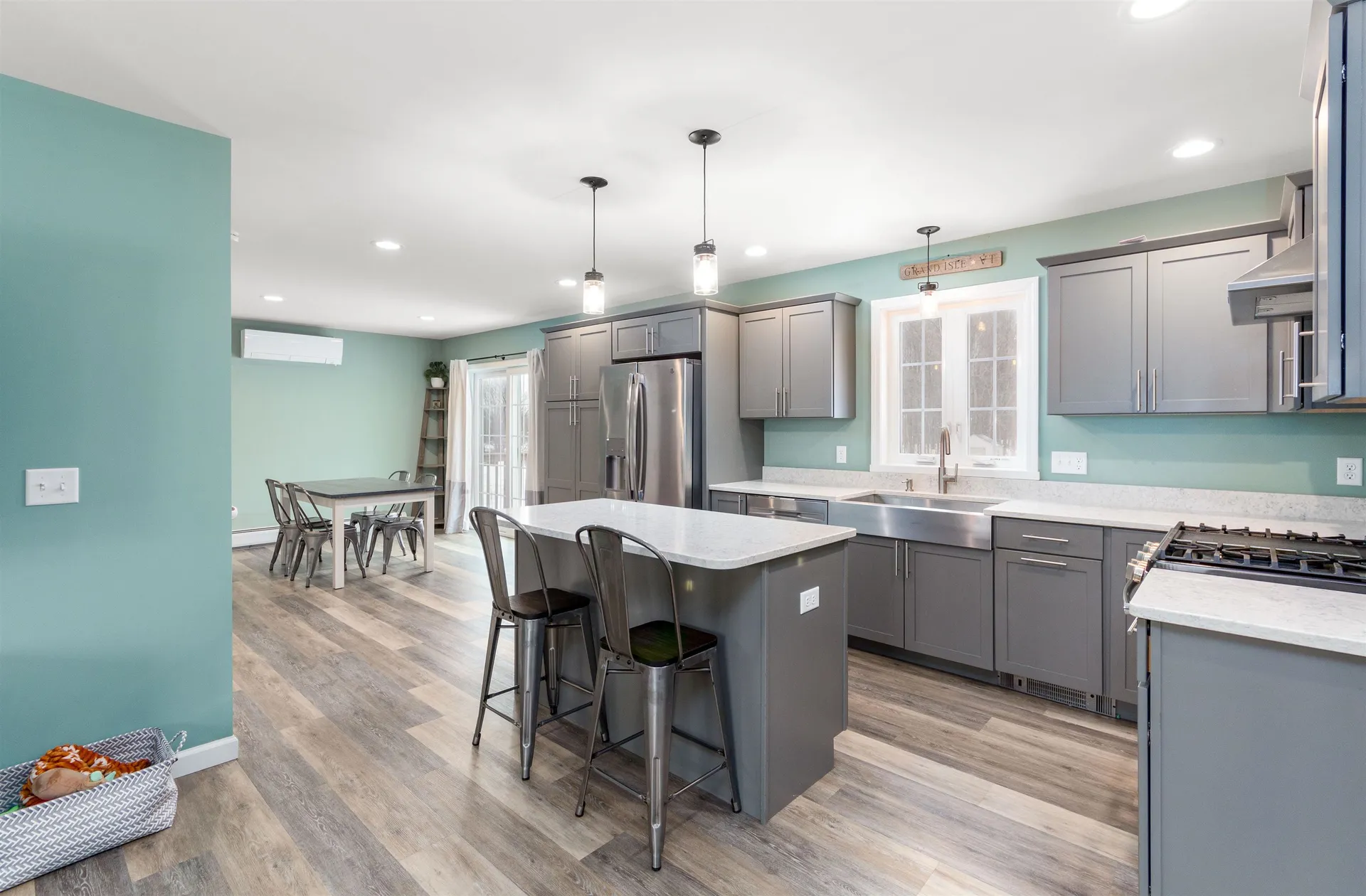 4 Hodgekins Place Grand Isle VT 05458