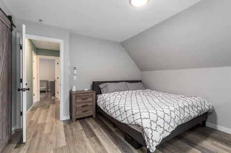 4 Hodgekins Place Grand Isle VT 05458