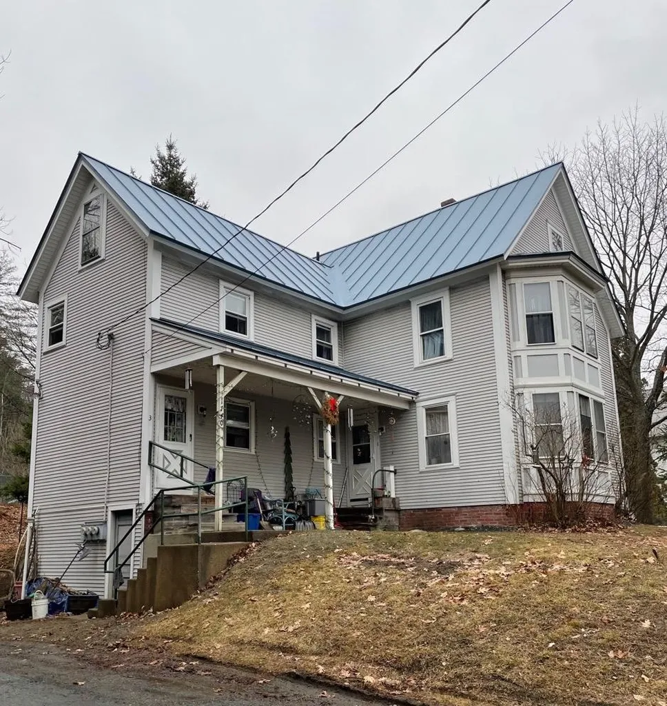 1740 Route 5 Hartford VT 05088