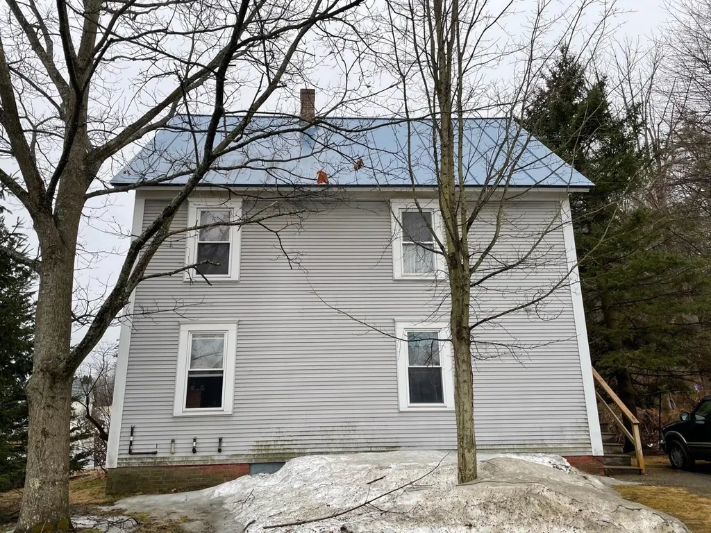 1740 Route 5 Hartford VT 05088
