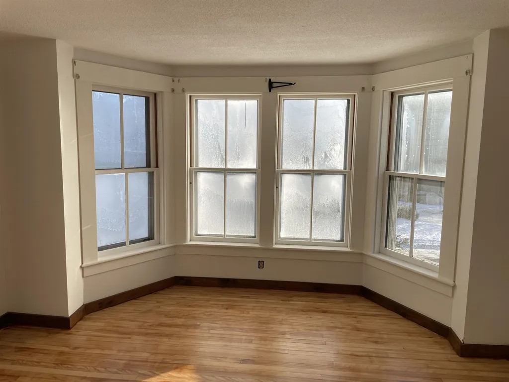 1740 Route 5 Hartford VT 05088