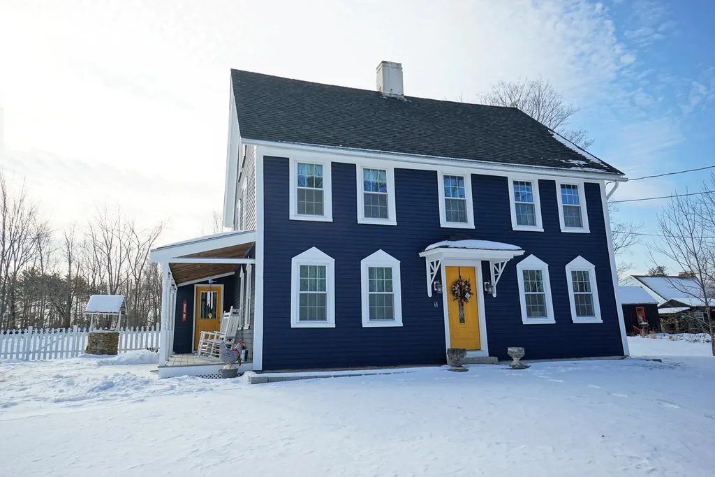 61 Nottingham Road Deerfield NH 03037