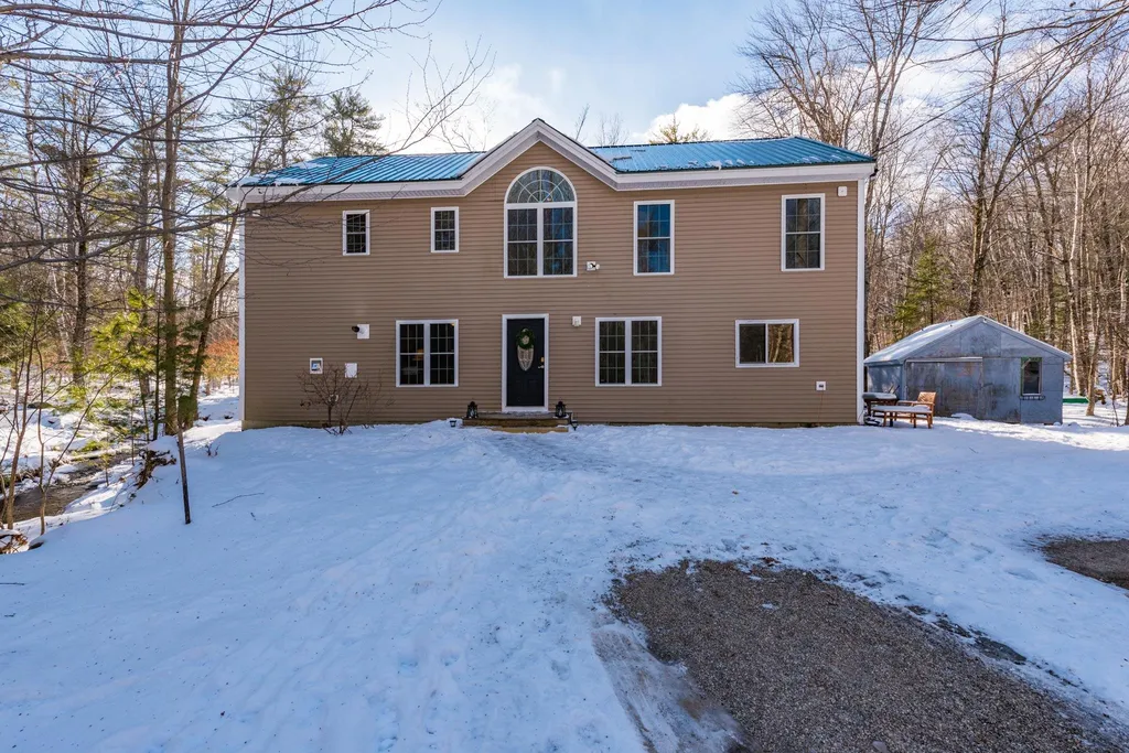 845 Kearsarge Mountain Road Warner NH 03278