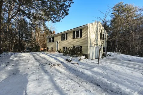75 Deerfield Road Candia NH 03034
