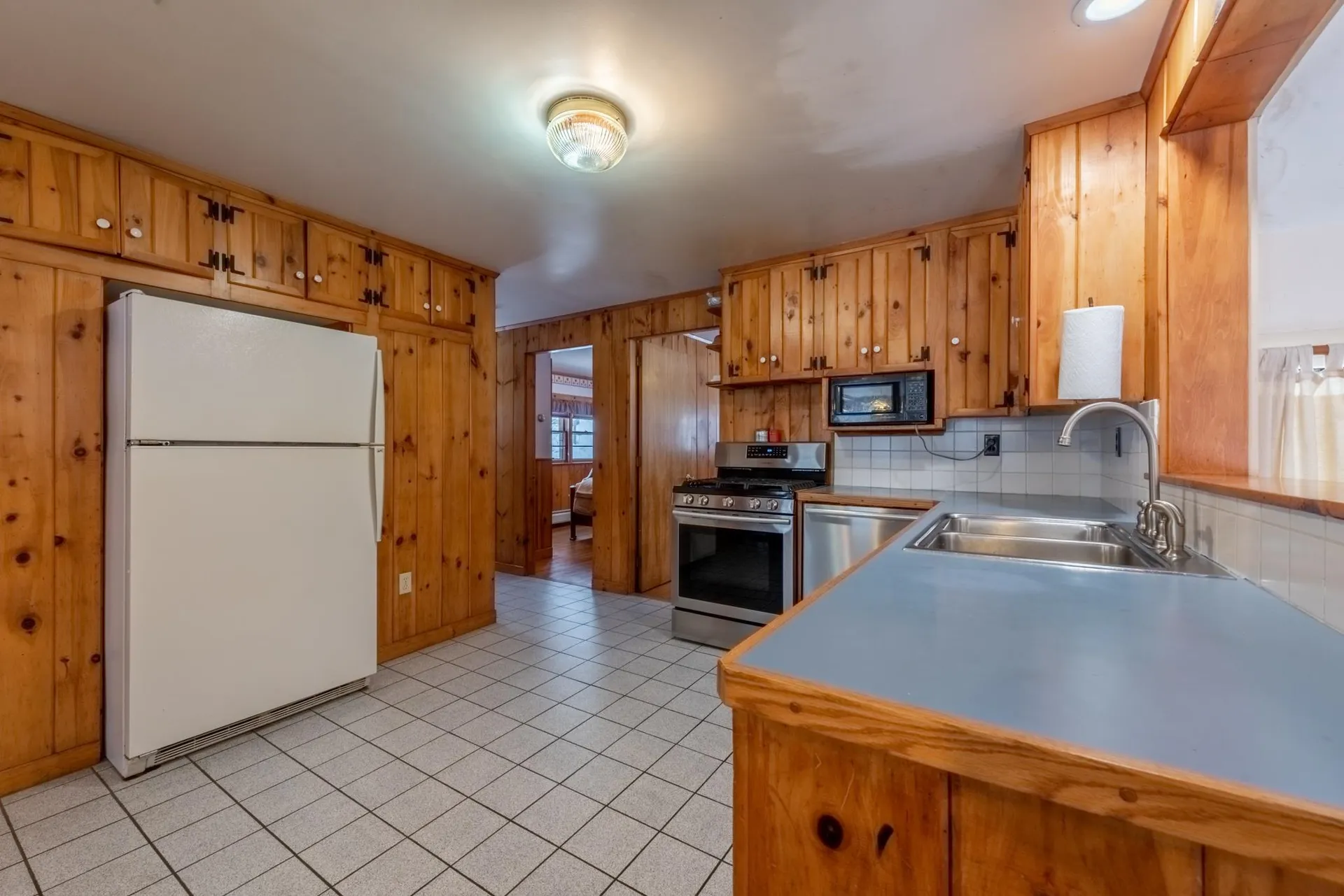 48 Joy Farm Road Wilmot NH 03287