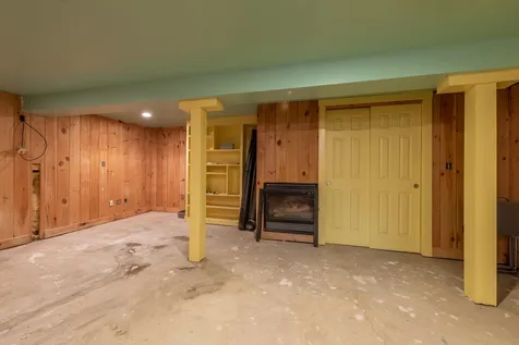 48 Joy Farm Road Wilmot NH 03287