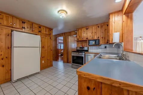 48 Joy Farm Road Wilmot NH 03287