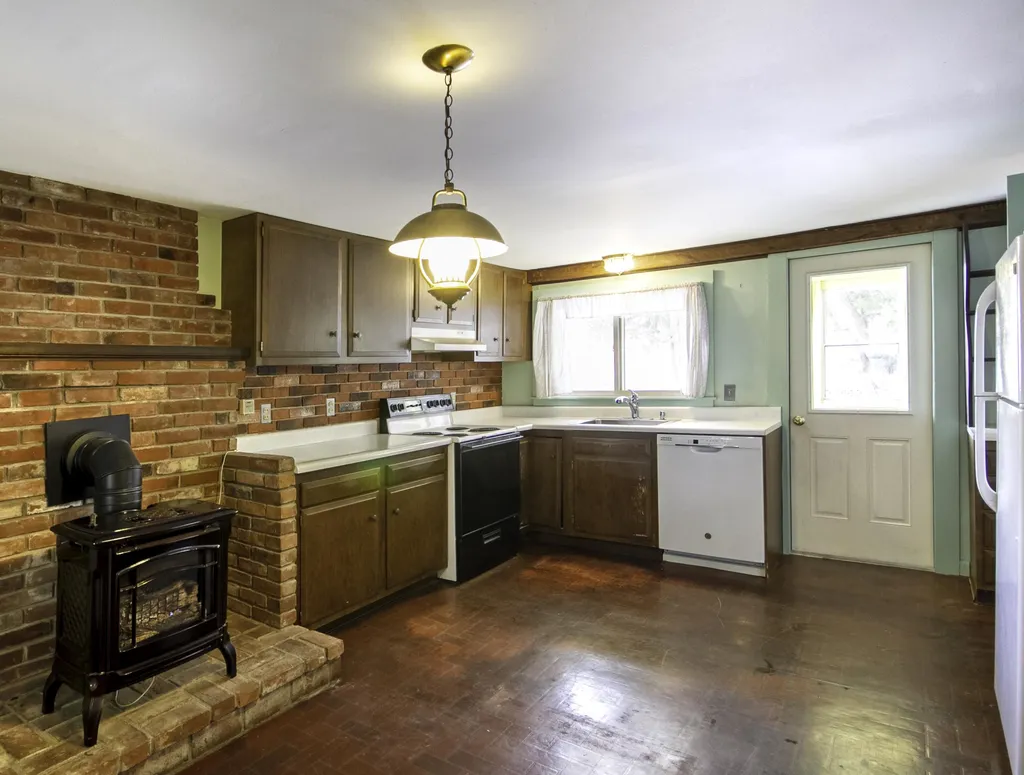 81 Main Street Vergennes VT 05491