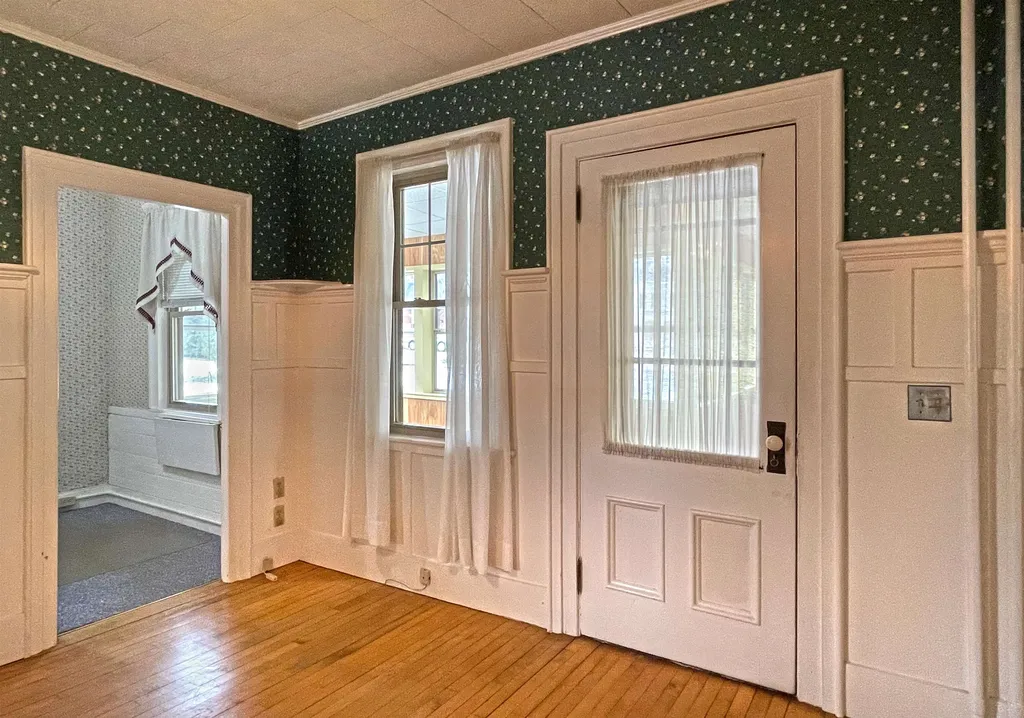 81 Main Street Vergennes VT 05491