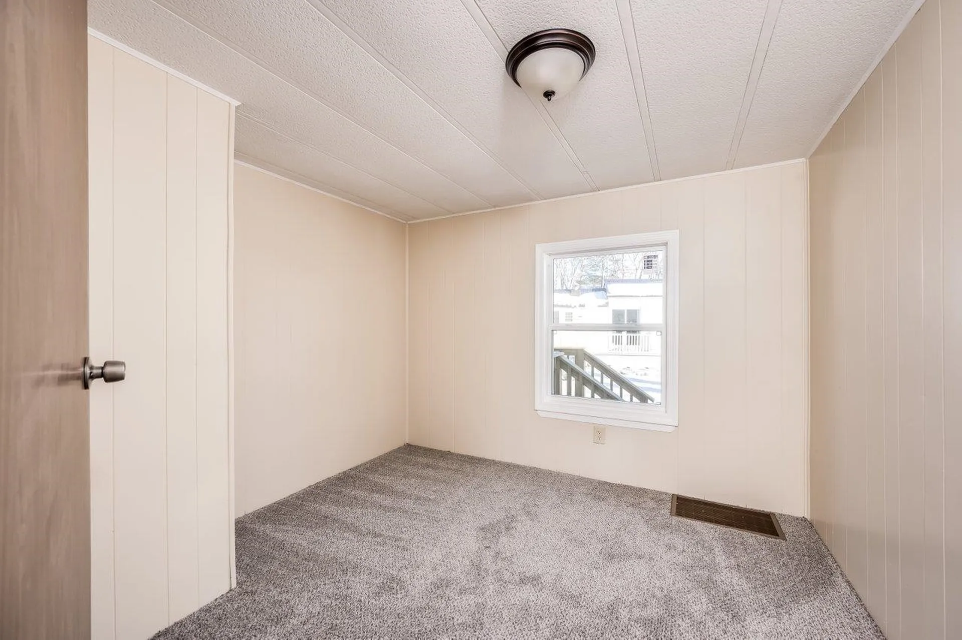30 Lilac Drive Rochester NH 03867
