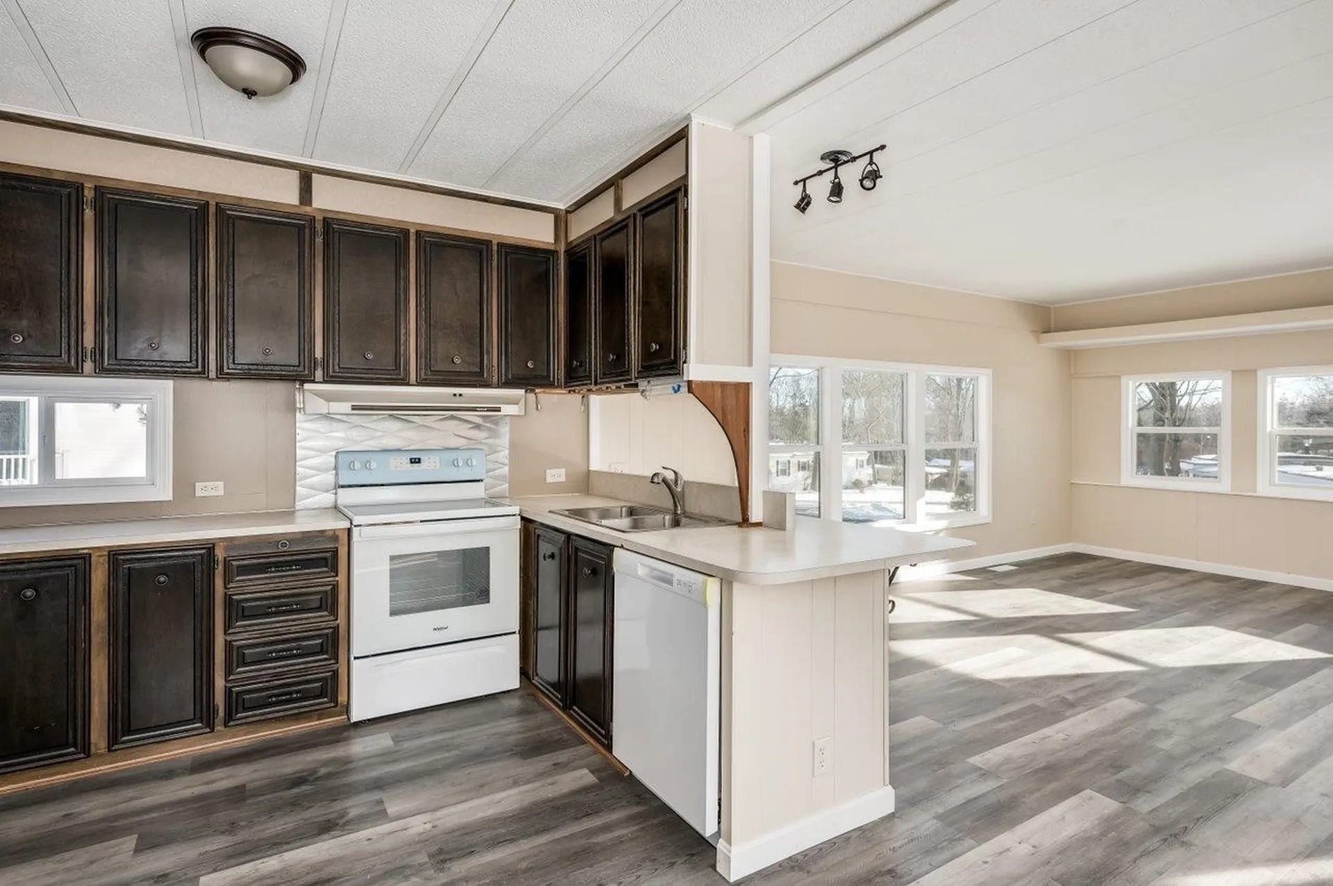 30 Lilac Drive Rochester NH 03867