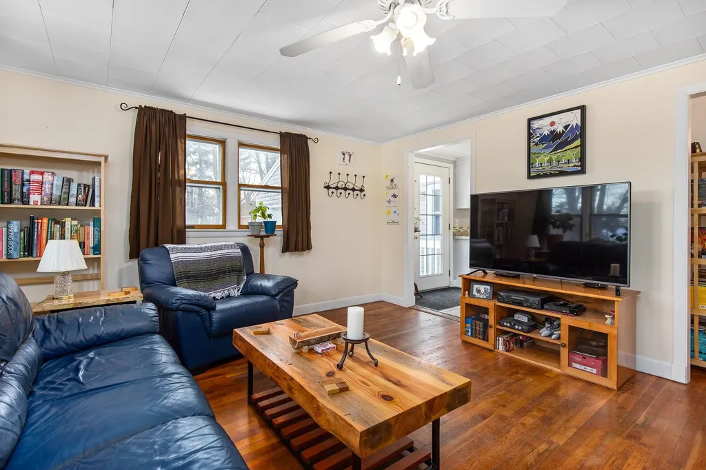 263 Beech Road Eliot ME 03903