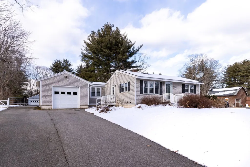 263 Beech Road Eliot ME 03903