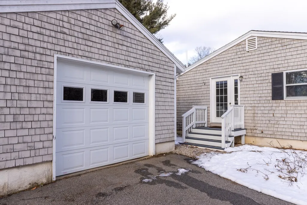 263 Beech Road Eliot ME 03903