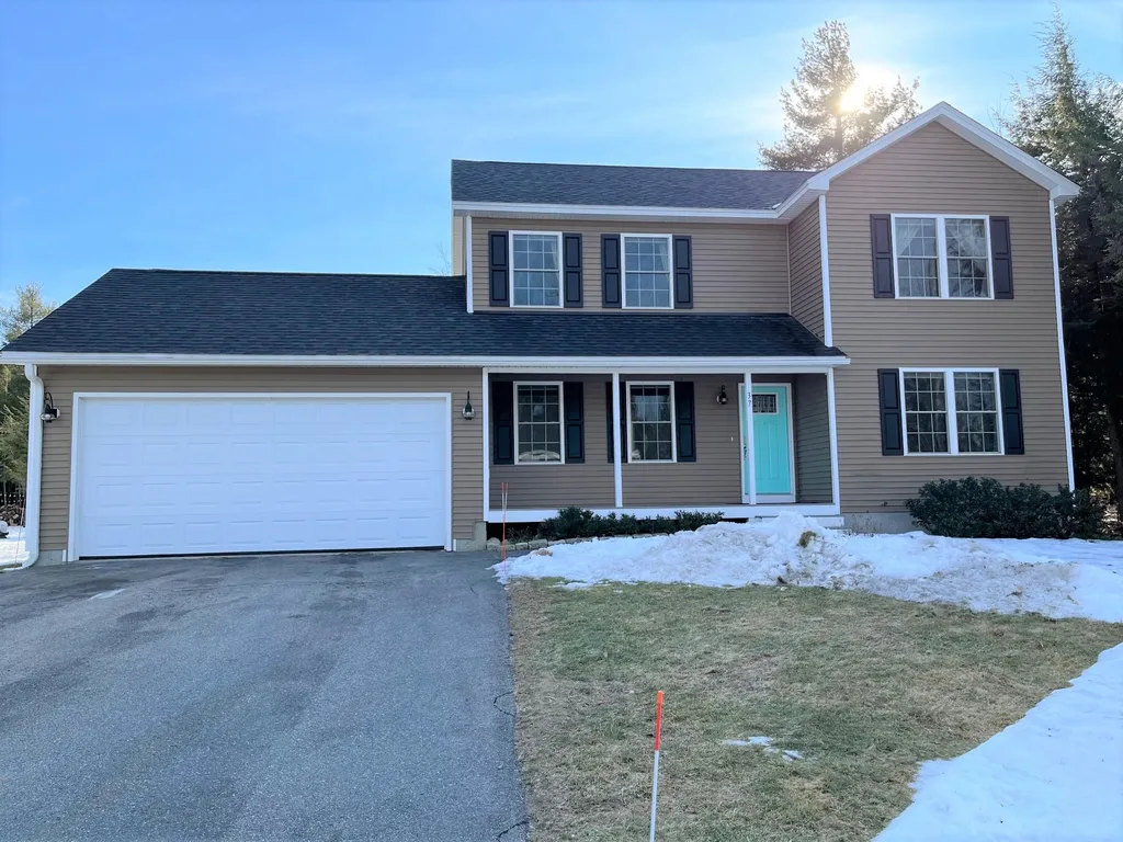 37 Collins Circle Rochester NH 03867