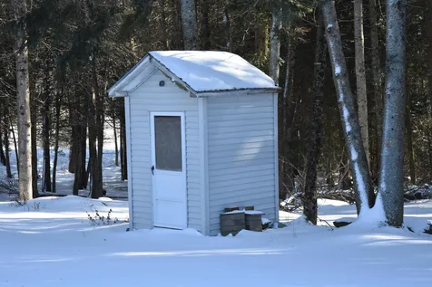 495 Daniels Pond Road Glover VT 05839